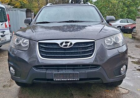 Hyundai Grand Santa Fe