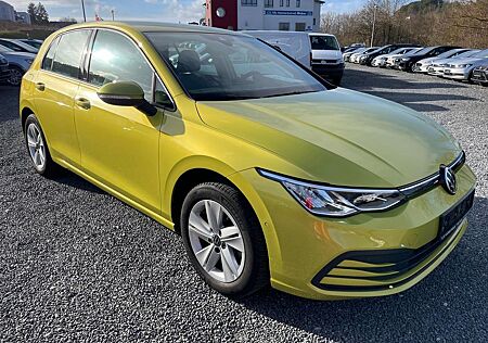 VW Golf Volkswagen VIII 1.5 TSI *Life*ASG*DAB*Navi*ACC*SHZ*Ein
