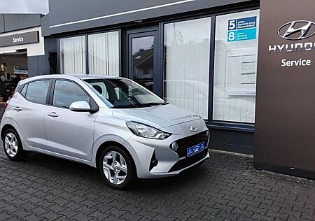Hyundai i10 1.2 TREND NAVI KAMERA PDC KLIMAAUTOM.