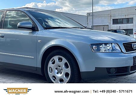 Audi A4 1.8T 1-Hand Scheckheft lückenlos