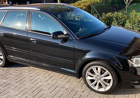 Audi A3 2.0 TDI (DPF) Ambition Sportback Ambition