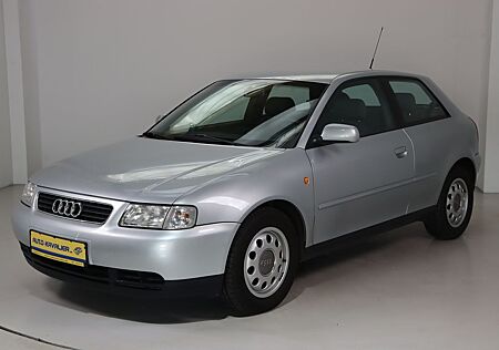 Audi A3 1.6 * 1.Hand * HU/AU neu * Klimaaut.