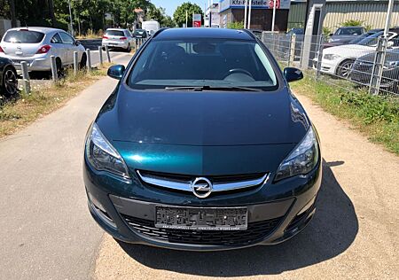 Opel Astra J1.4 Sports Tourer LPG Kamera Navi PDC