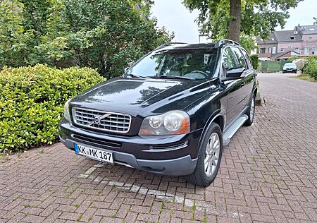 Volvo XC 90 XC90 D5 AWD Momentum , AHK, Zusatzheizung, Leder