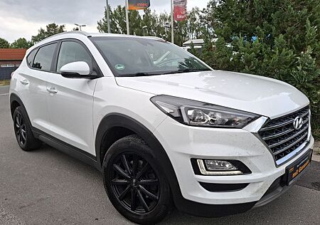 Hyundai Tucson 1.6CRDI Style 2WD Automatik *1 Hand