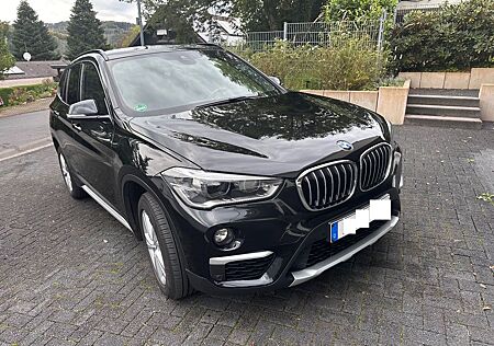 BMW X1 xDrive20d xLine Aut*Leder*HUD*Carplay*2hd