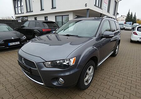 Mitsubishi Outlander Alu 4x4 Allrad Leder Navi AHK Met.