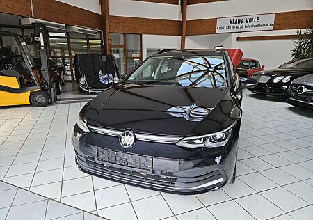 VW Golf Volkswagen VIII 2.0 TDI Style LED Navi Pano ACC AHK