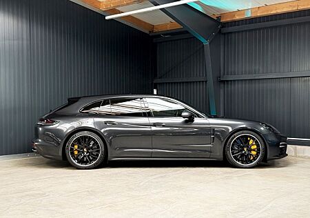 Porsche Panamera Sport Turismo Turbo S + Approved + PCCB