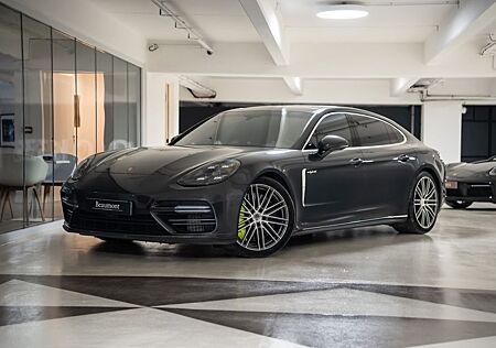 Porsche Panamera Turbo S E-Hybrid Executive