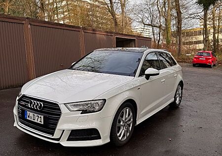 Audi A3 1.4 TFSI cod ultra Ambiente Sportback Amb...