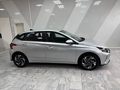 Hyundai i20 1.0 T-GDi Trend CarPlay Kamera Garantie