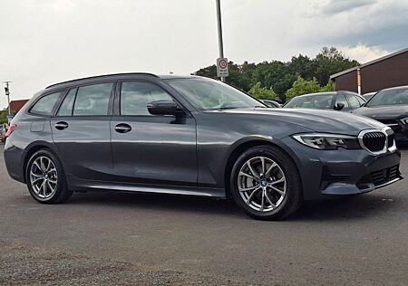 BMW 330e Baureihe 3 Touring 2,0 Sport Line Ambiante