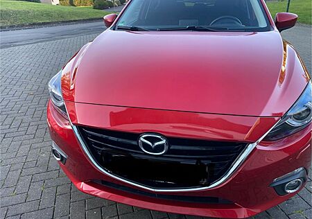 Mazda 3 2.0 SKYACTIV-G 120 Sports-Line Sports-Line