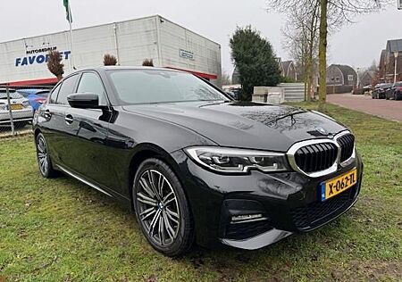 BMW 330e 330 3-SERIE /M-SPORT/PERFORM/CAM/VIRTDASH/LE