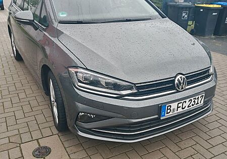 VW Golf Sportsvan Volkswagen 1.5 TSI ACT OPF 96kW DSG JOIN...