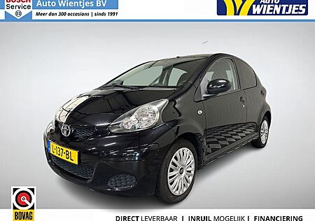 Toyota Aygo (X) Aygo 1.0-12v | Dynamic Navigator 5-türig | klima