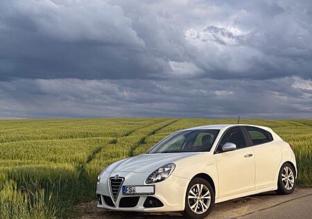 Alfa Romeo Giulietta Sportlich elegant 14 TCT 170 PS