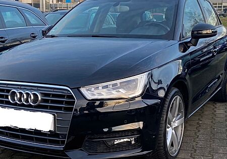 Audi A1 1.0 TFSI ultra S tronic Sportback -