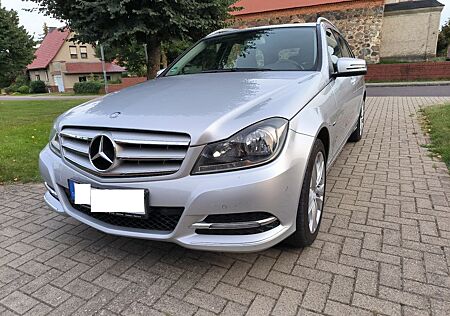 Mercedes-Benz C 180 CGI T BlueEFFICIENCY AVANTG. Aut. AVAN...