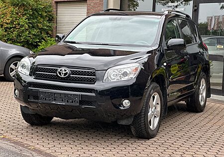 Toyota RAV 4 2.0/ Shadow/4x4/Ahk/Navi/2Hand/Leder