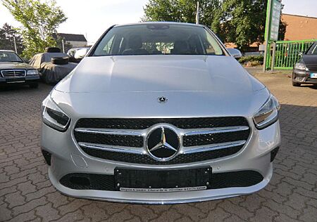 Mercedes-Benz B 180 Mercedes Benz Navi,Kamera,Tempomat