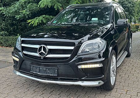 Mercedes-Benz GL 350 BlueTec 4Matic AMG Paket 7Sitzer Head up