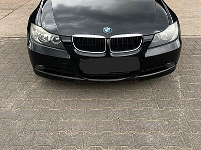 BMW 318i Touring -