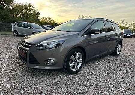 Ford Focus Turnier Champions Edition 1.6 Scheckheftg.