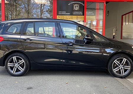 BMW 2er 220d Gran Tourer xDrive Sport Line/LED/R17/Leder