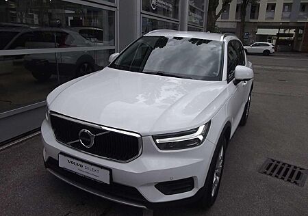 Volvo XC 40 XC40 Momentum Pro 2WD