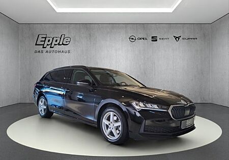 Skoda Superb Kombi Essence 2.0 TDI Navi Klimaut. Winte