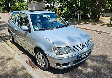 VW Polo Volkswagen 1.4 55kW Basis