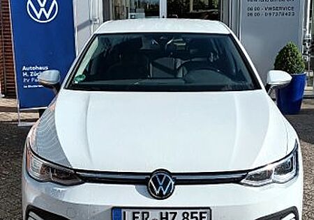 VW Golf Volkswagen VIII Lim. Style eHybrid