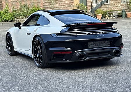 Porsche 992 911 Turbo S RHD*UNIKAT*LIFTSYSTEM*SPORTABGAS