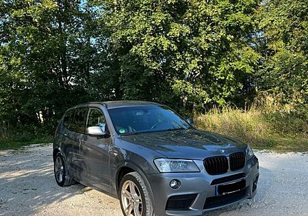 BMW X3 xDrive30d - Gepflegt - M Paket - 4 Endrohre