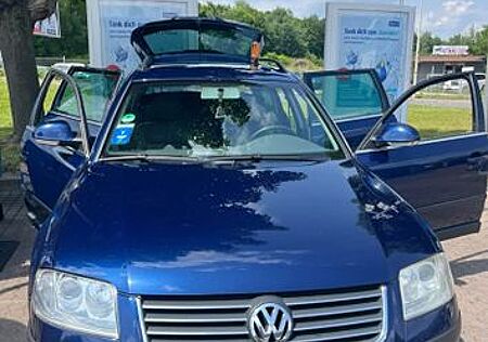 VW Passat gebraucht kaufen VW Passat Volkswagen 1.6 Basis Basis