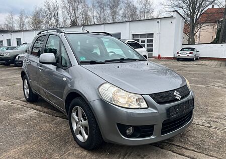 Suzuki SX4 1.6, Scheckheft, Klima, TÜV, AUTOMATIK