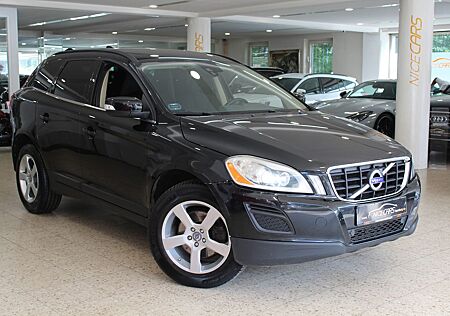 Volvo XC 60 XC60 Kinetic 2WD"Xenon"AHKupplung"PDC"