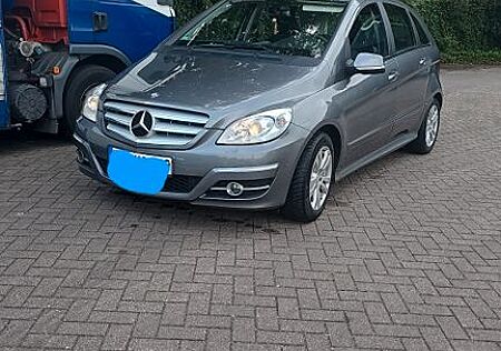 Mercedes-Benz B 180 CDI - diesel bj 2011