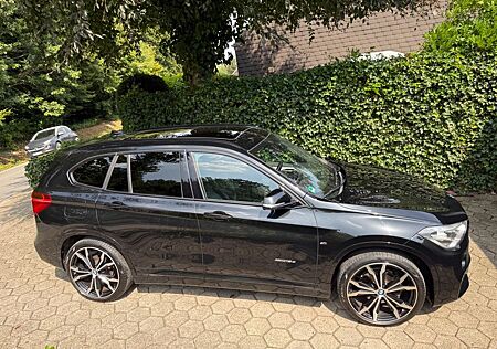 BMW X1 xDrive18d M Sport, Leder, Pano, 20 Zoll, AHK
