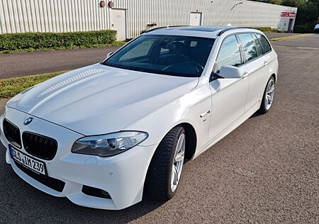 BMW 530d Touring A -