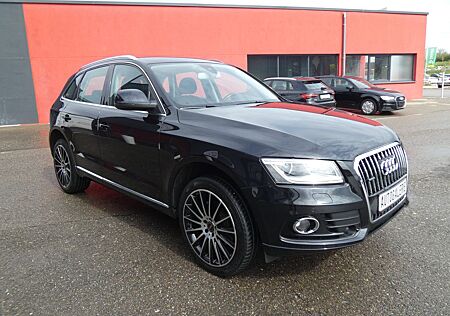 Audi Q5 2.0 TDI quattro/ Navi/PDC