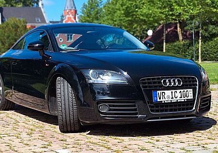 Audi TT Coupe 3.2 S-tronic S-Line quattro 250PS