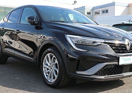 Renault Arkana R.S. Line 1.Hand