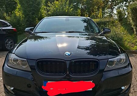 BMW 318d -