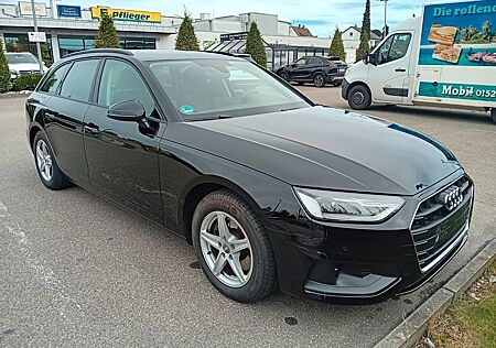 Audi A4 35 TFSI S tronic Avant; 1 Hand; Service neu