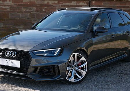 Audi RS4 2.9 TFSI Tiptronic Quattro Avant - Pano/B&O/