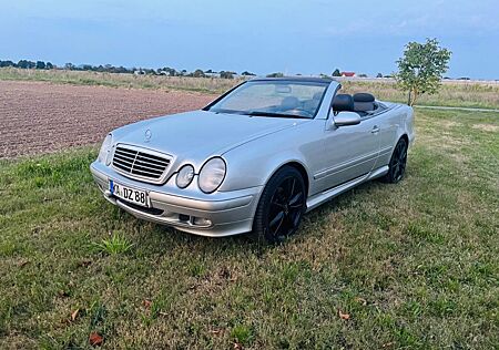 Mercedes-Benz CLK 320 AVANTGARDE Avantgarde