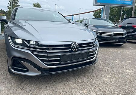 VW Arteon Volkswagen Shooting Brake DSG R-Line Matrix Navi AHK